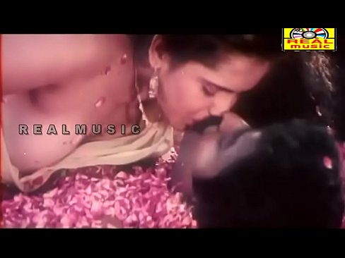 Uncle C. reccomend mallu actress reshma boobs sucking scene