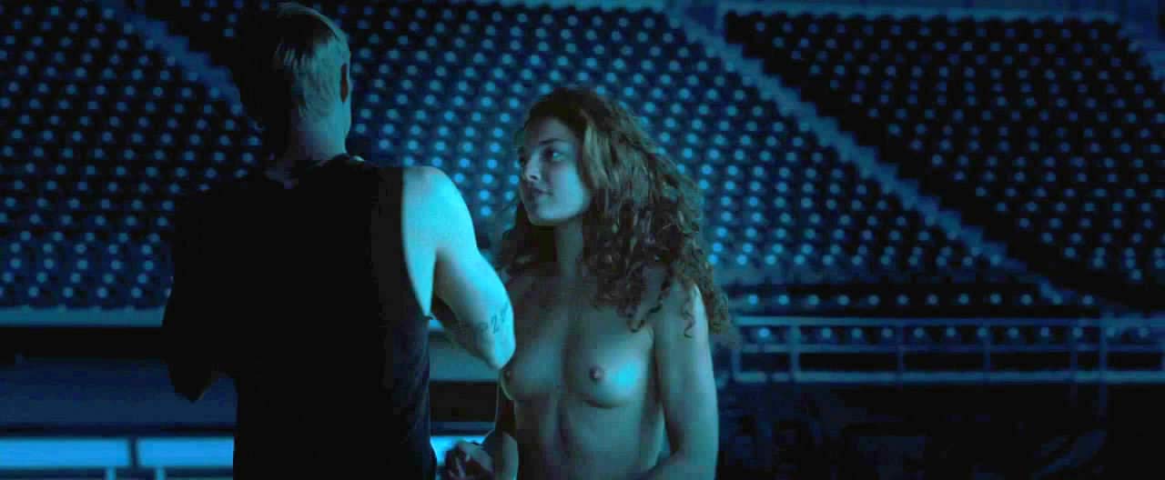 Alexa davalos feast love