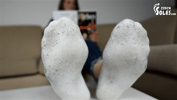 Scarlet recomended smelling worship sock stinky bare foot