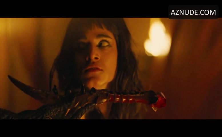 Cobalt reccomend sofia boutella onecumman edit