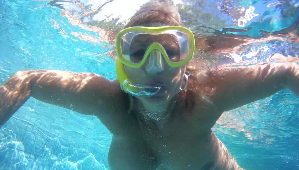 Boomstick reccomend scuba woman diver aquarium