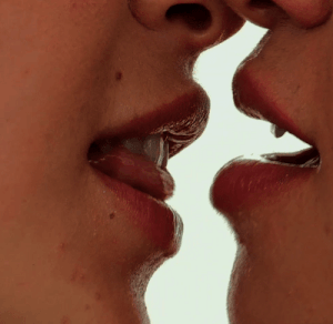 Girls brazilians kissing